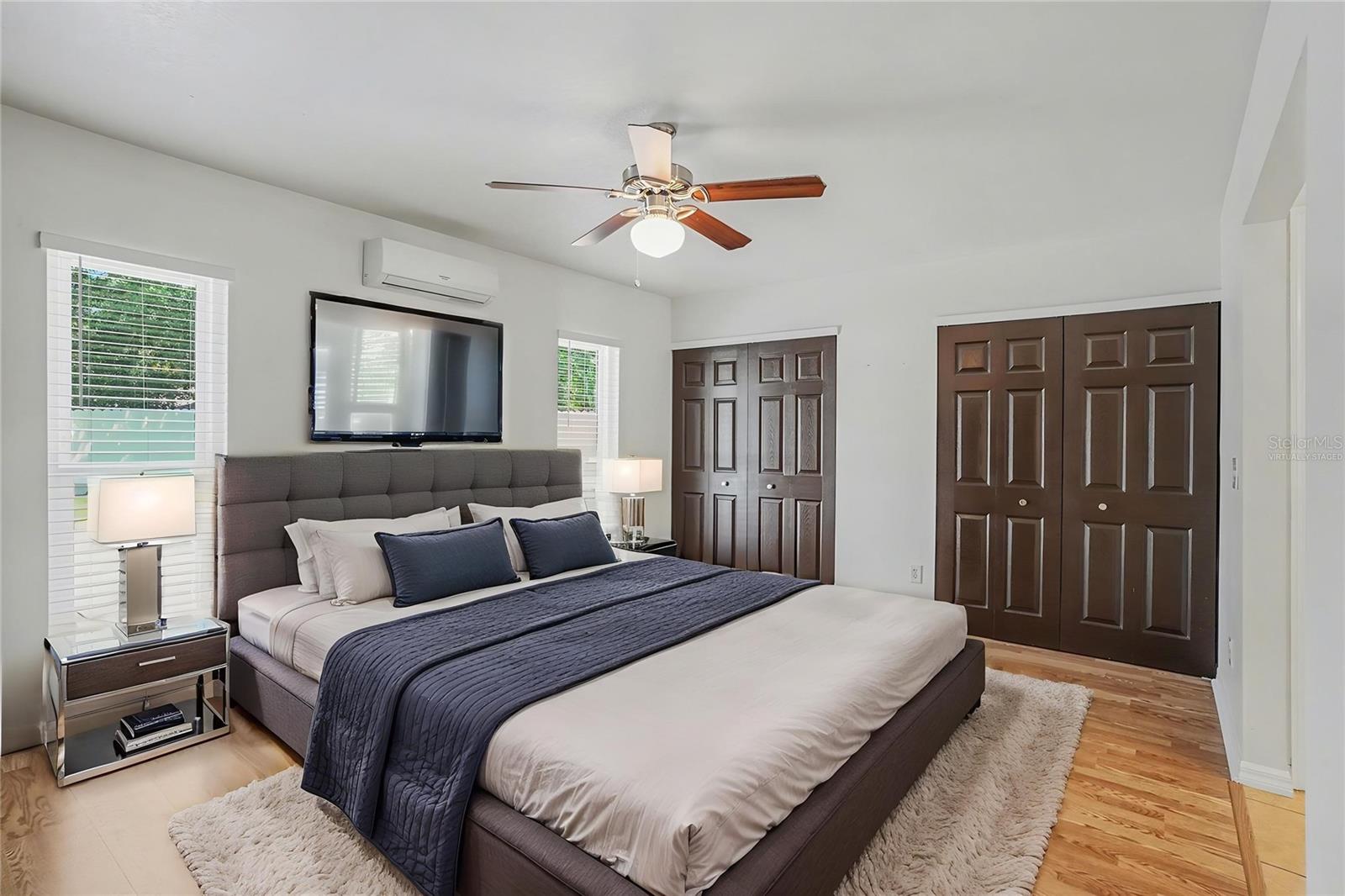 Image 9 of 21 For 3718 Greenford Street