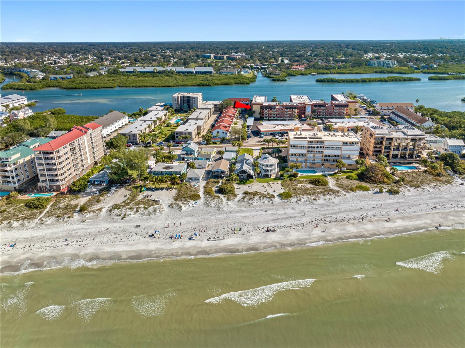 Image 19 of 73 For 19701 Gulf Boulevard 307