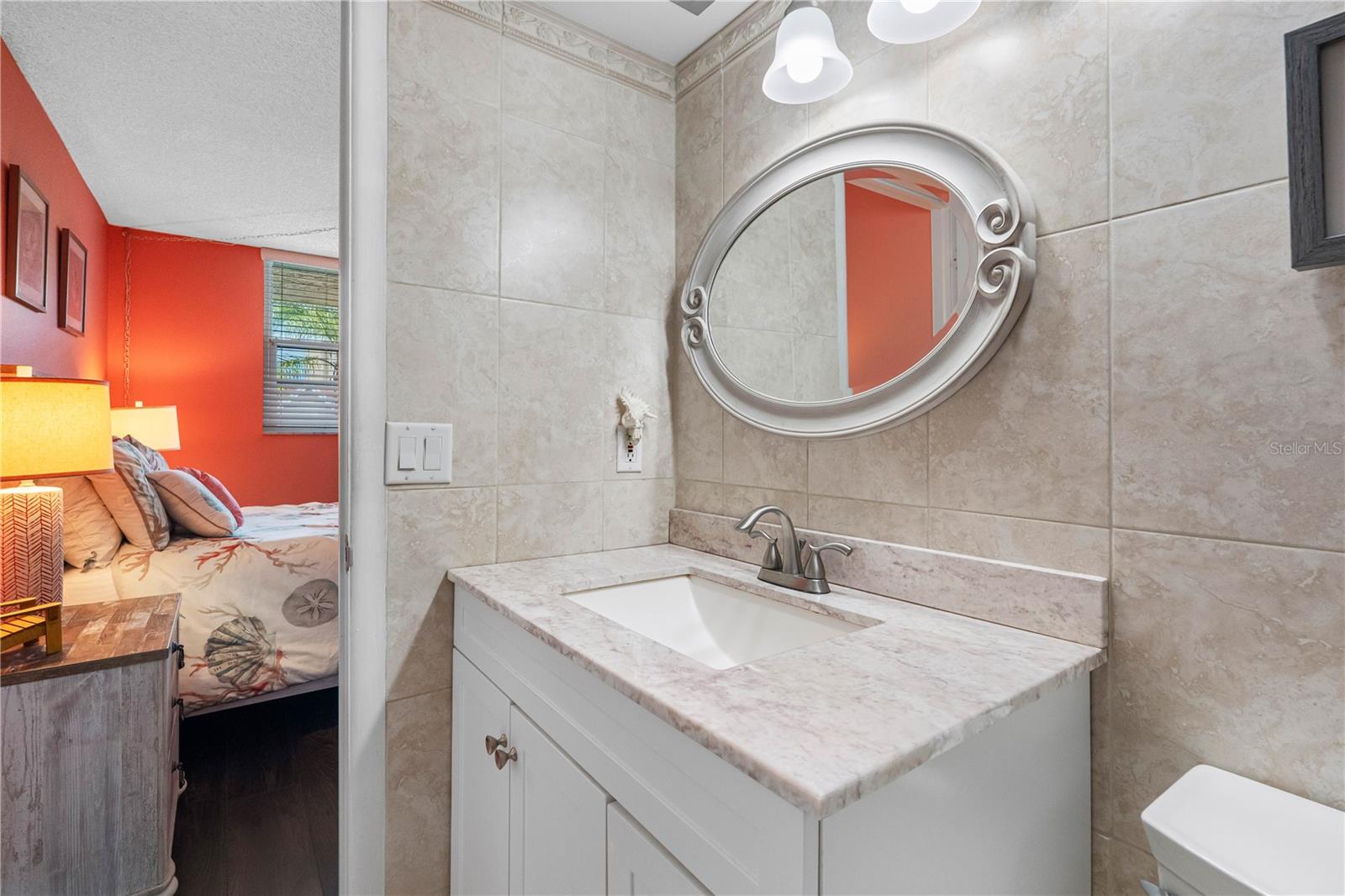 Image 49 of 73 For 19701 Gulf Boulevard 307