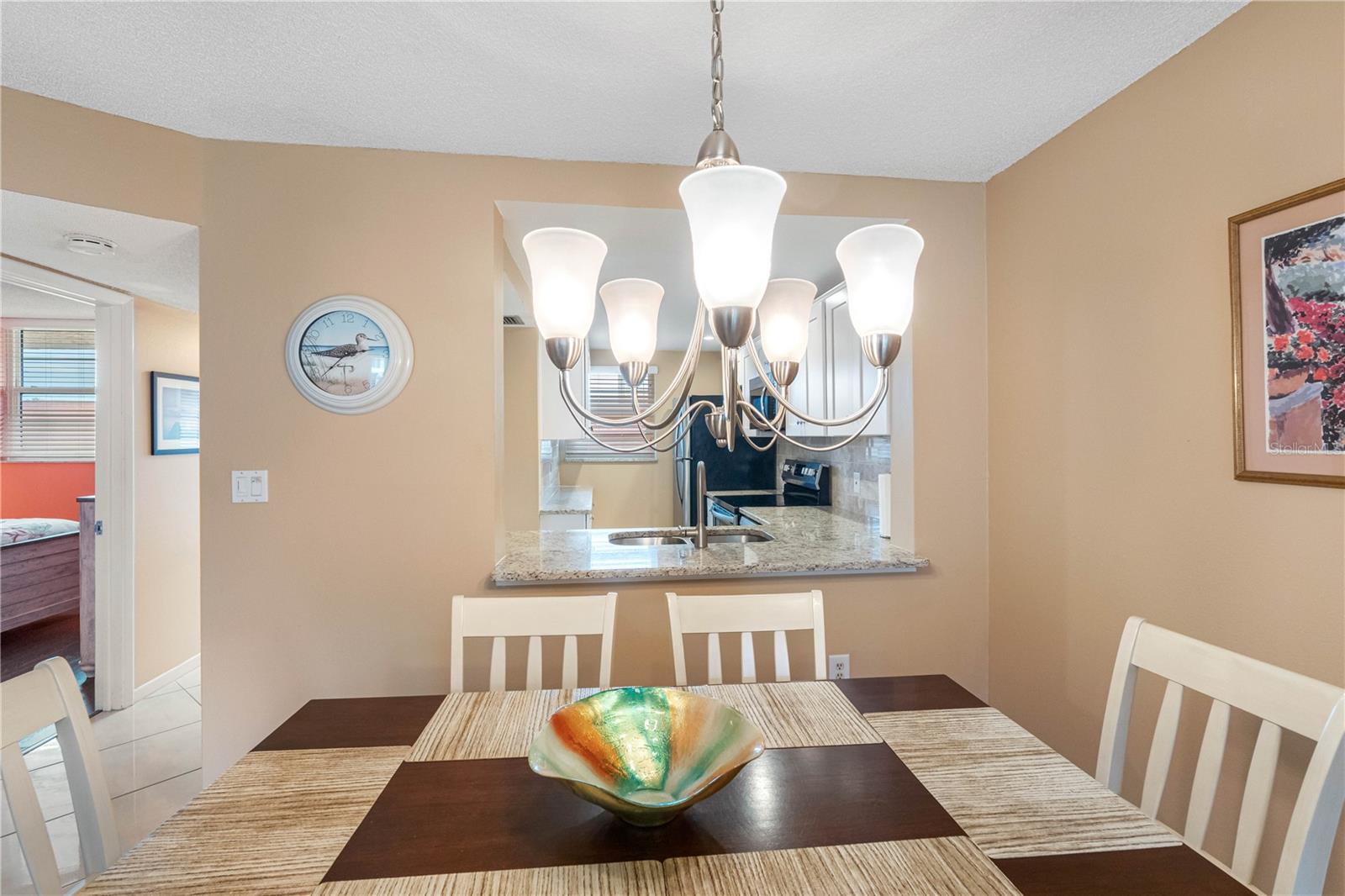 Image 61 of 73 For 19701 Gulf Boulevard 307