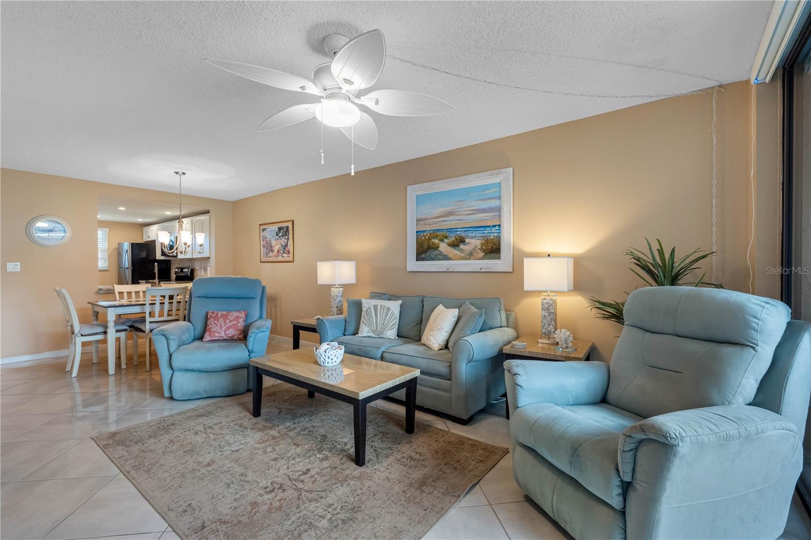 Image 66 of 73 For 19701 Gulf Boulevard 307