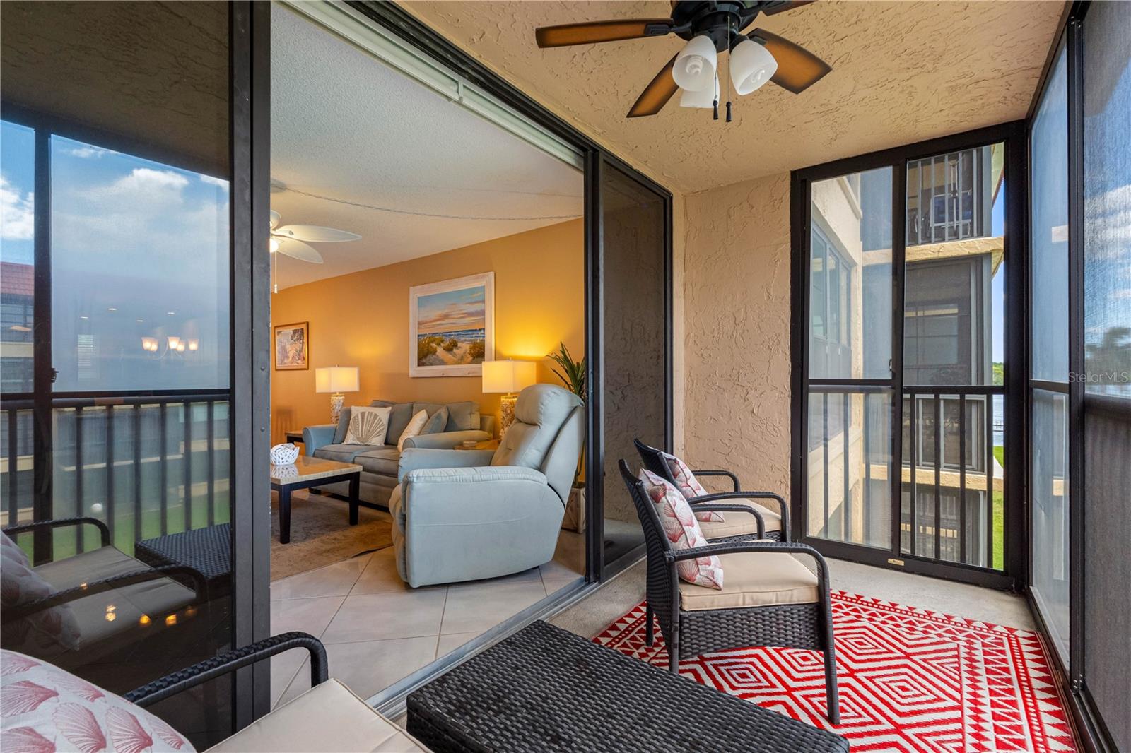 Image 70 of 73 For 19701 Gulf Boulevard 307