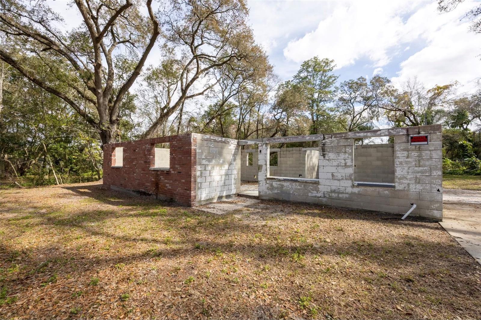 Details for 5515 Falkenburg Road, TAMPA, FL 33610