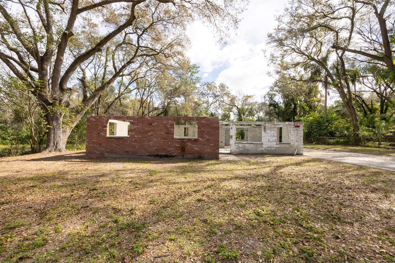 Image 3 of 8 For 5515 Falkenburg Road