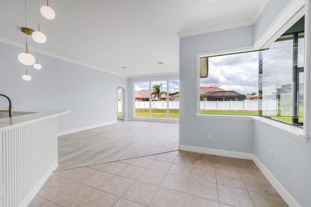 Image 21 of 62 For 258 Terranova Boulevard