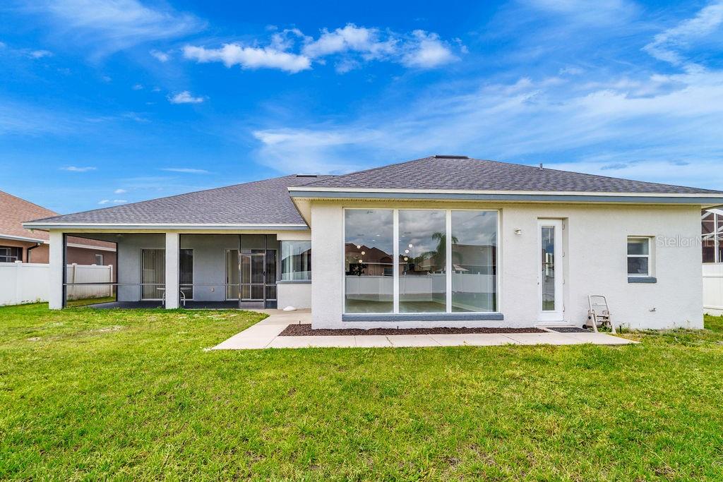Image 50 of 62 For 258 Terranova Boulevard