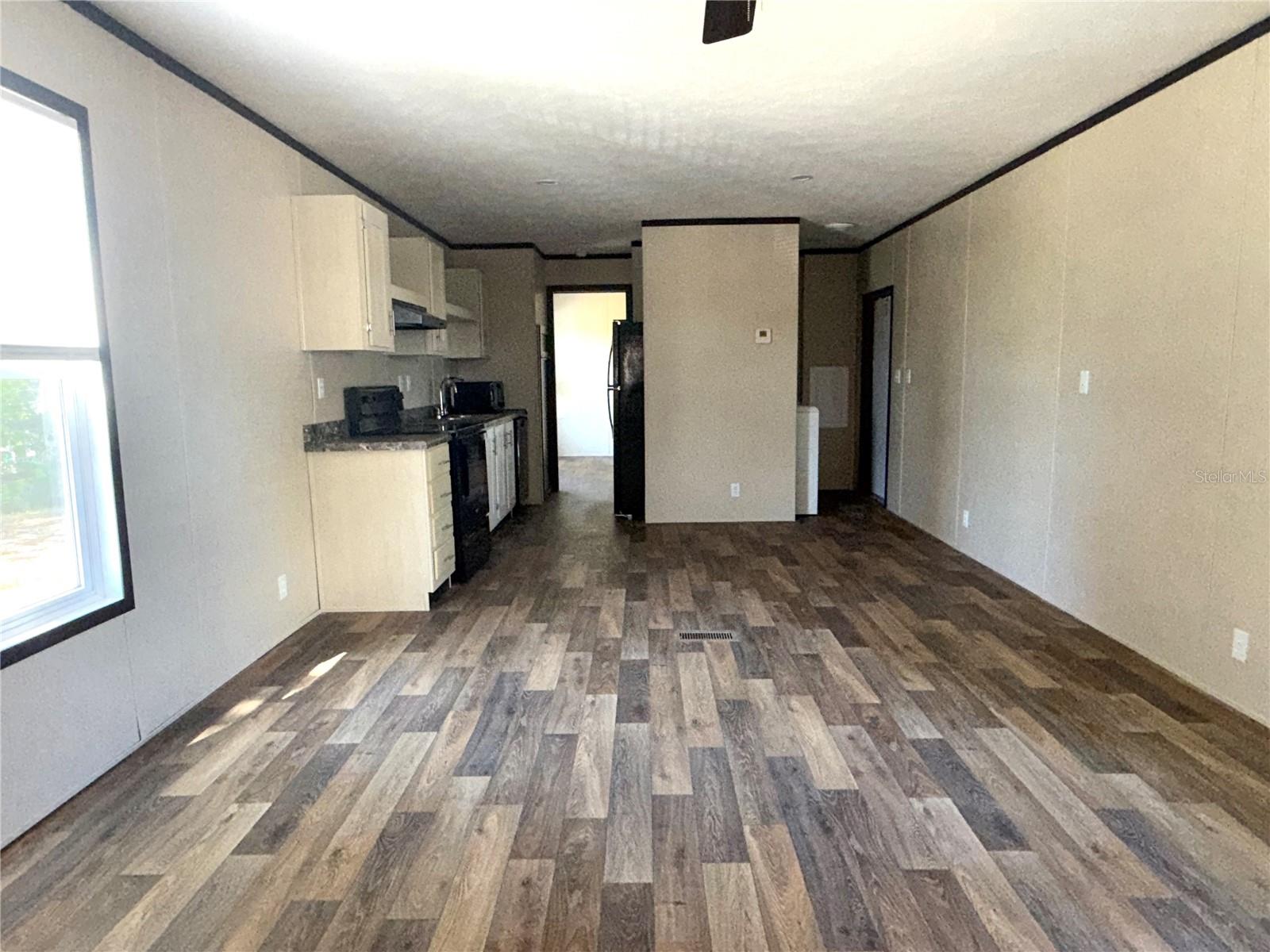 Image 5 of 20 For 806 Swindell Avenue N