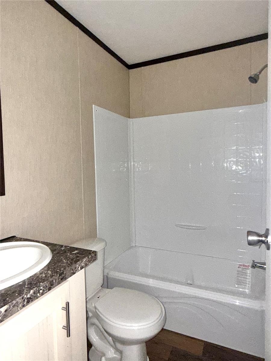 Image 8 of 20 For 806 Swindell Avenue N