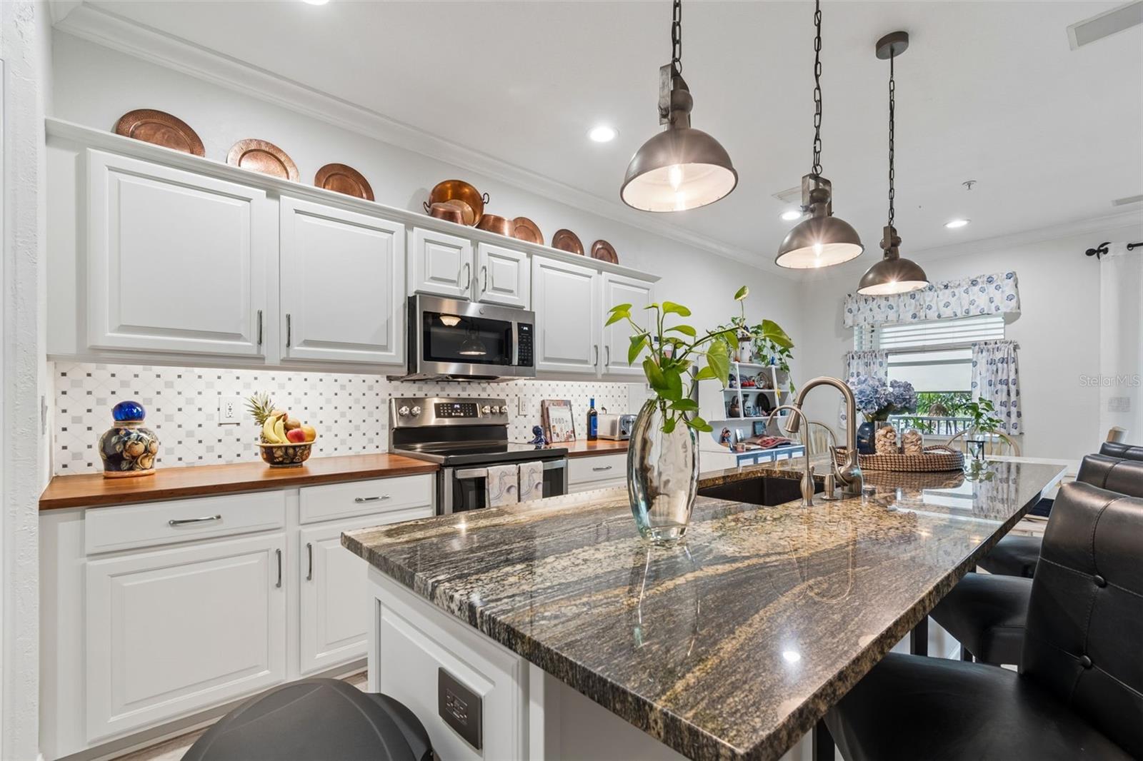 Image 15 of 68 For 3112 Oyster Bayou Way