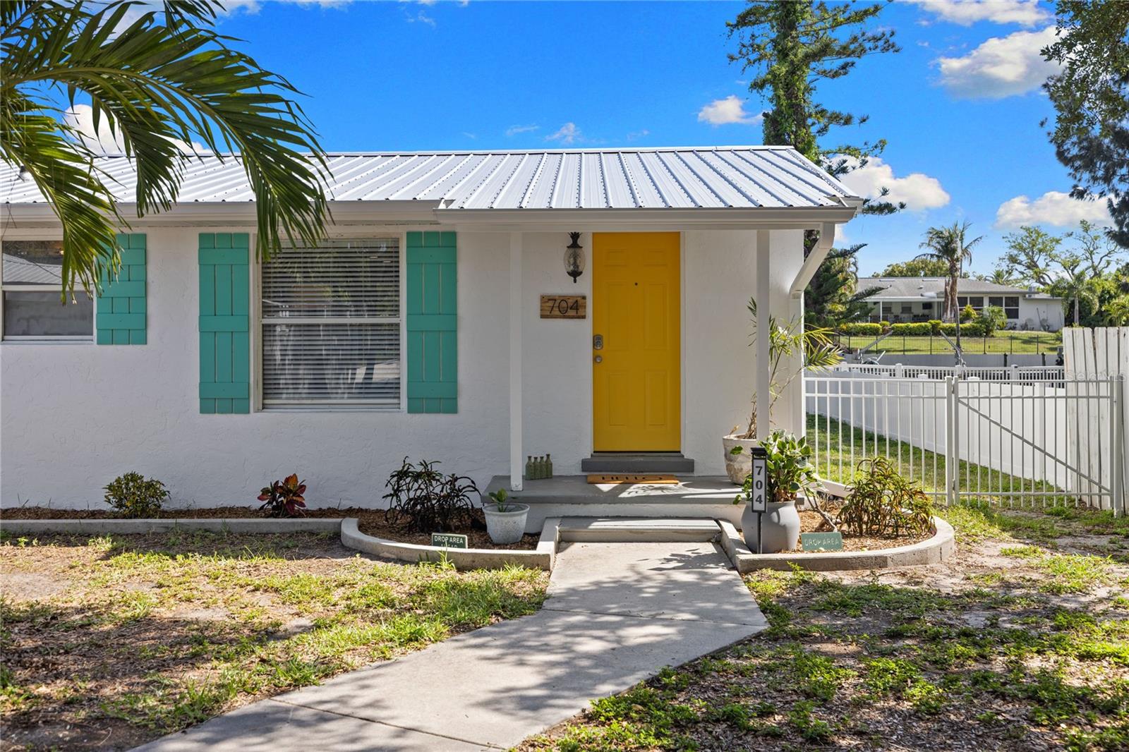 Details for 704 69th Avenue, BRADENTON, FL 34207