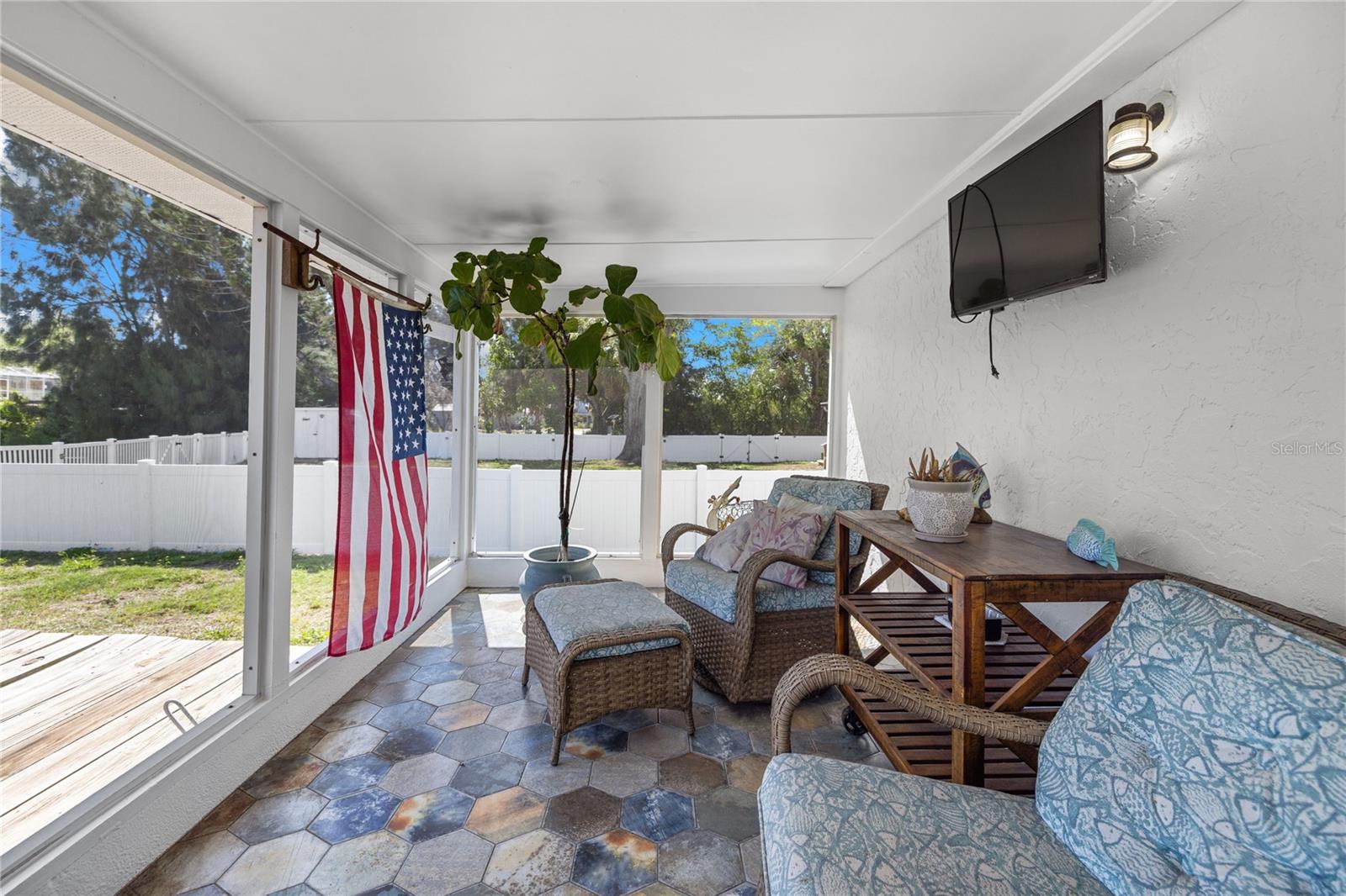 Image 15 of 22 For 704 69th Avenue