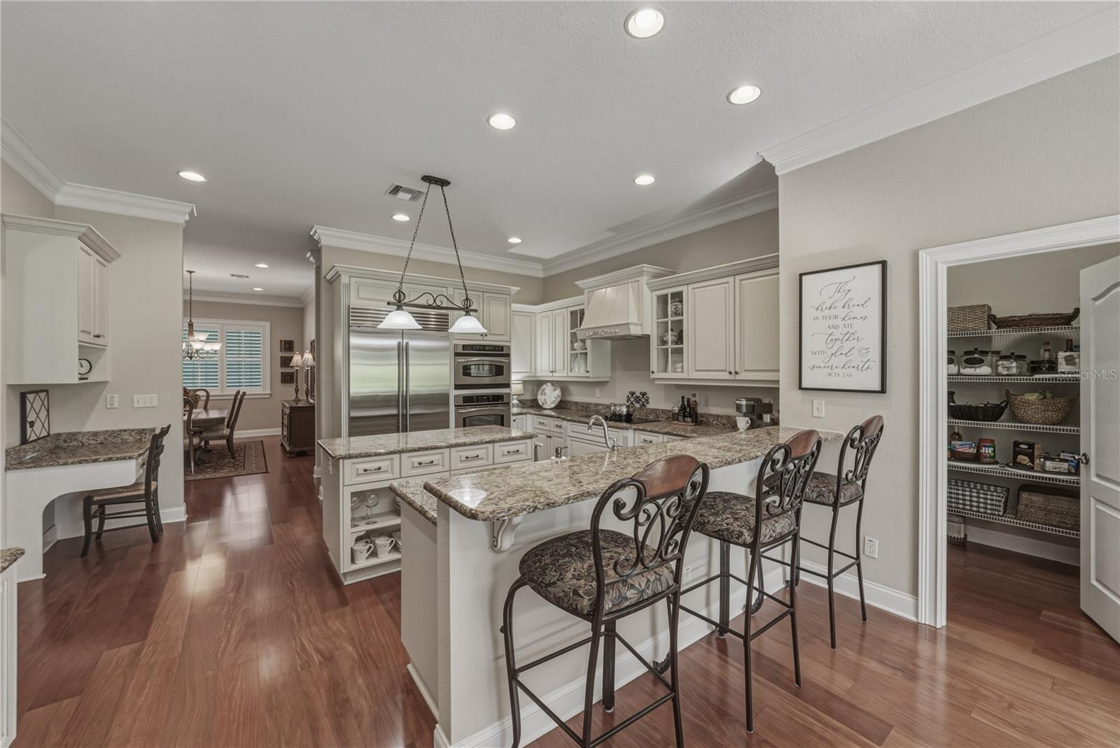 Image 19 of 72 For 810 Savannah Oaks Drive