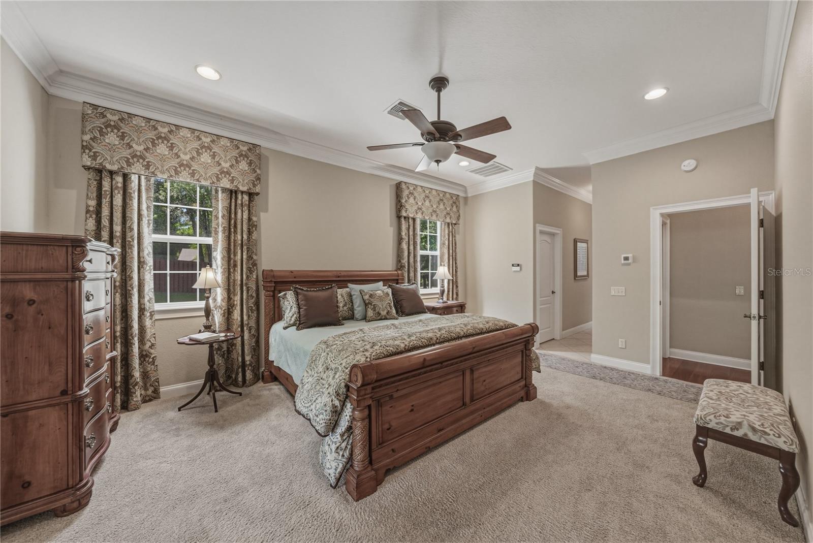 Image 34 of 72 For 810 Savannah Oaks Drive