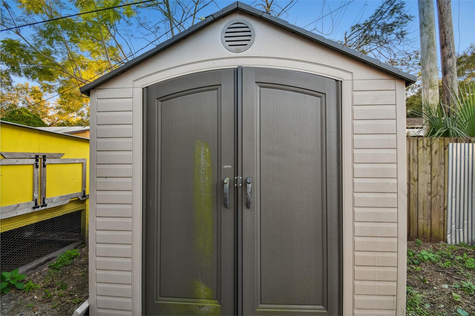 Image 21 of 39 For 2310 30th Avenue N