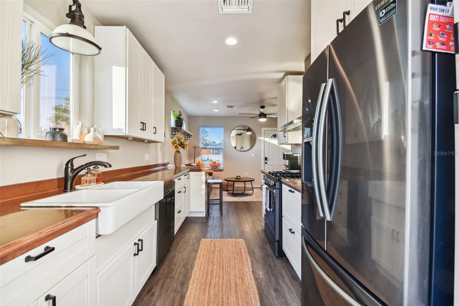 Image 9 of 39 For 2310 30th Avenue N