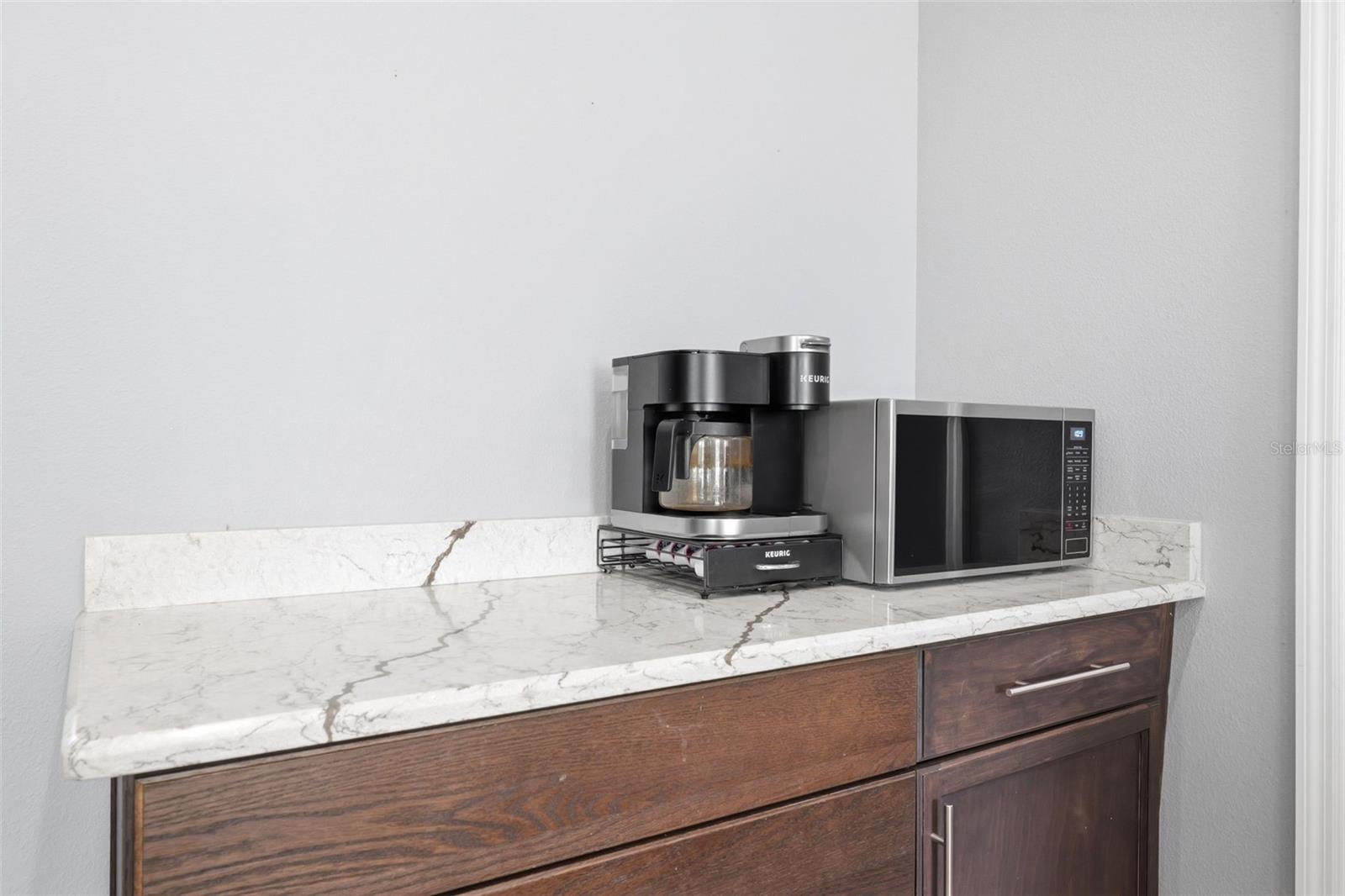 Image 24 of 90 For 6152 64th Street