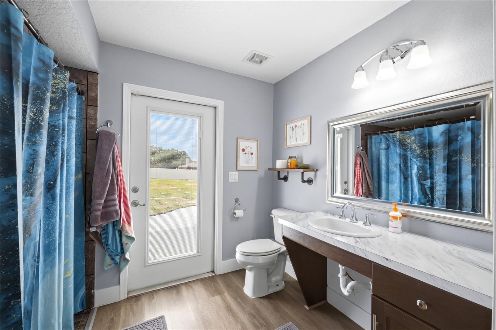 Image 50 of 90 For 6152 64th Street