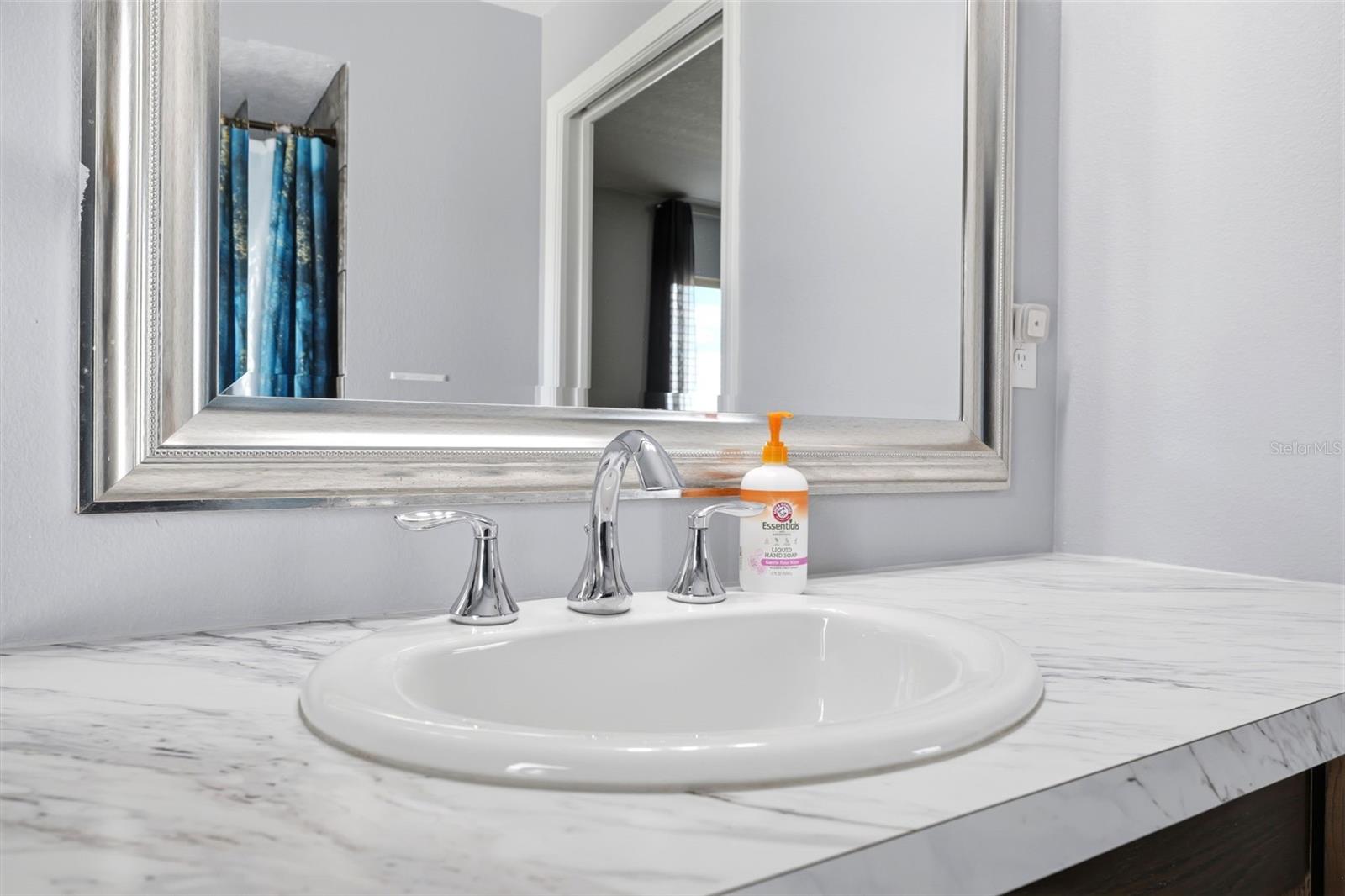 Image 53 of 90 For 6152 64th Street