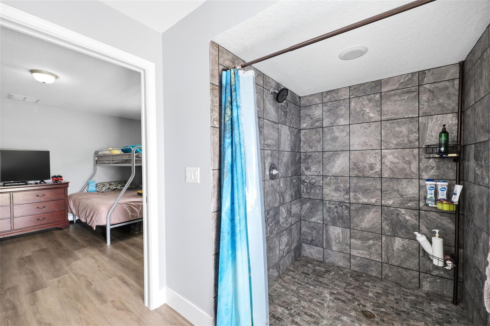 Image 54 of 90 For 6152 64th Street