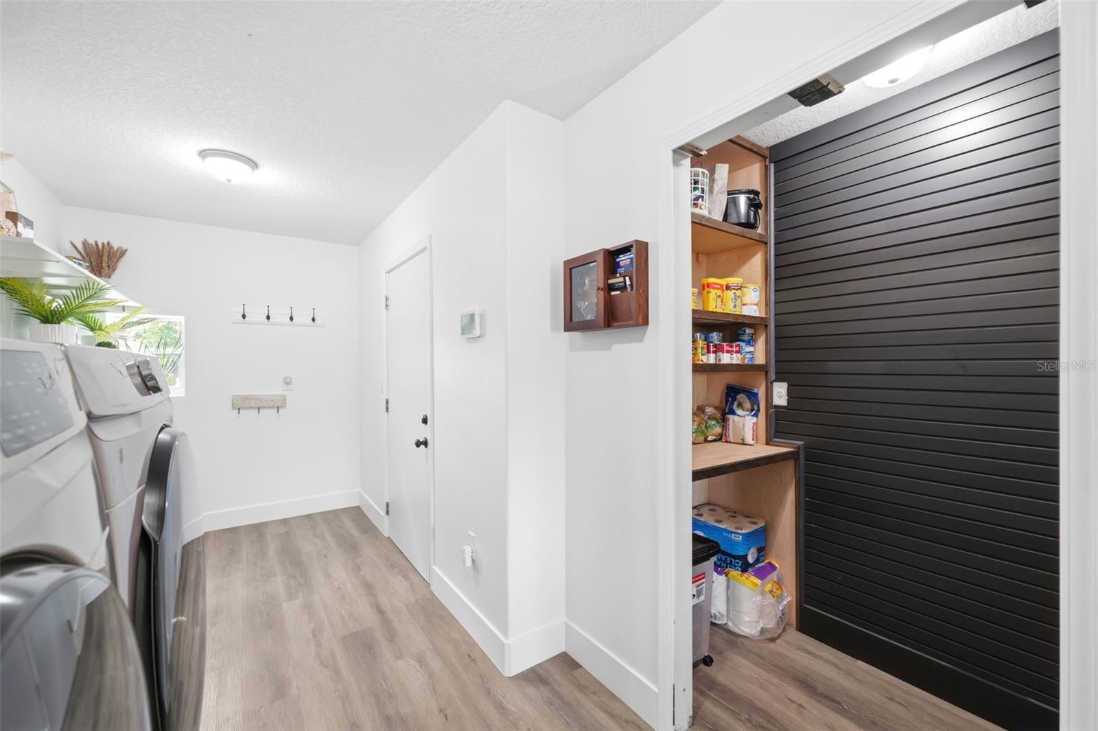 Image 61 of 90 For 6152 64th Street