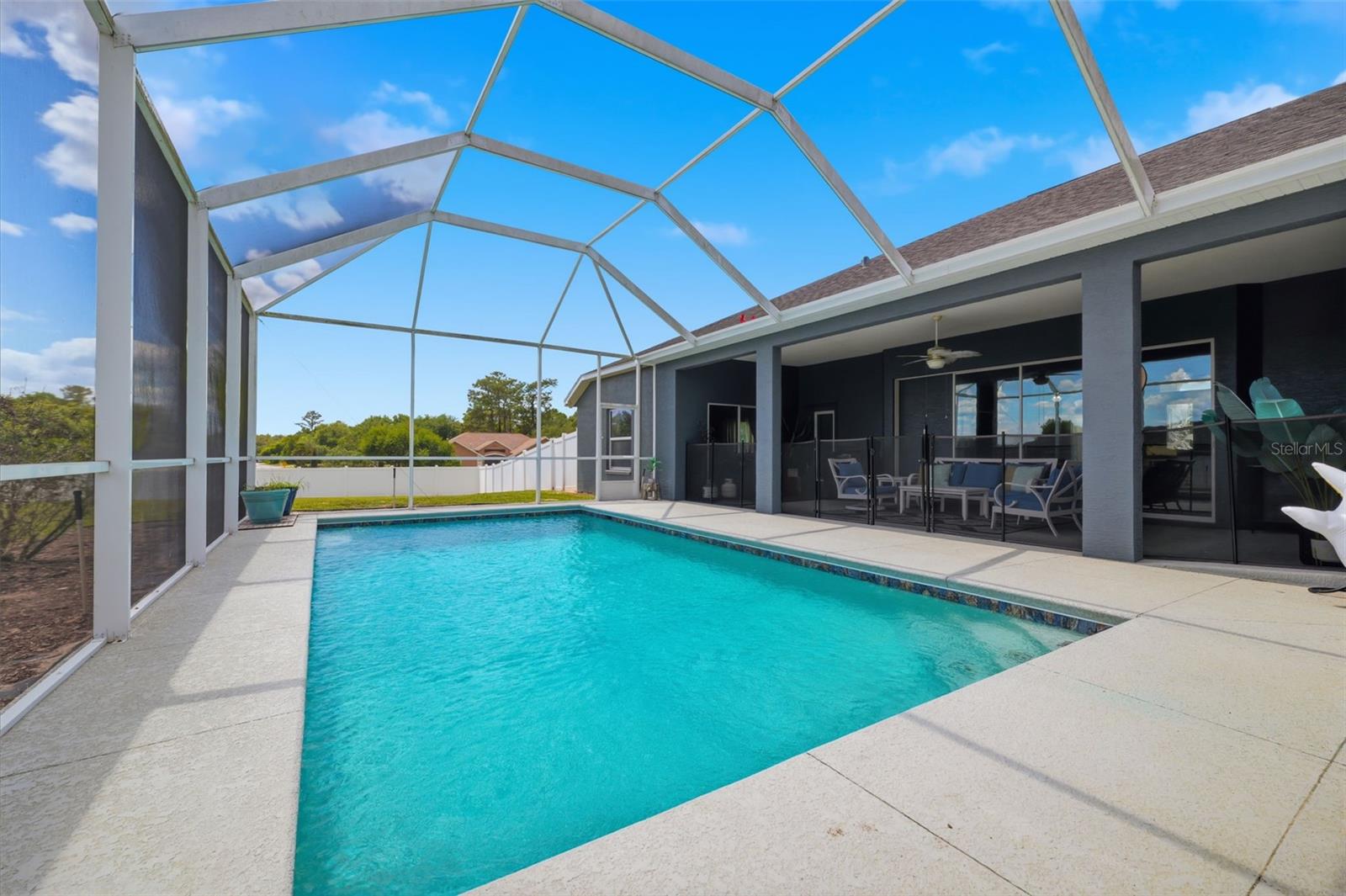 Image 65 of 90 For 6152 64th Street