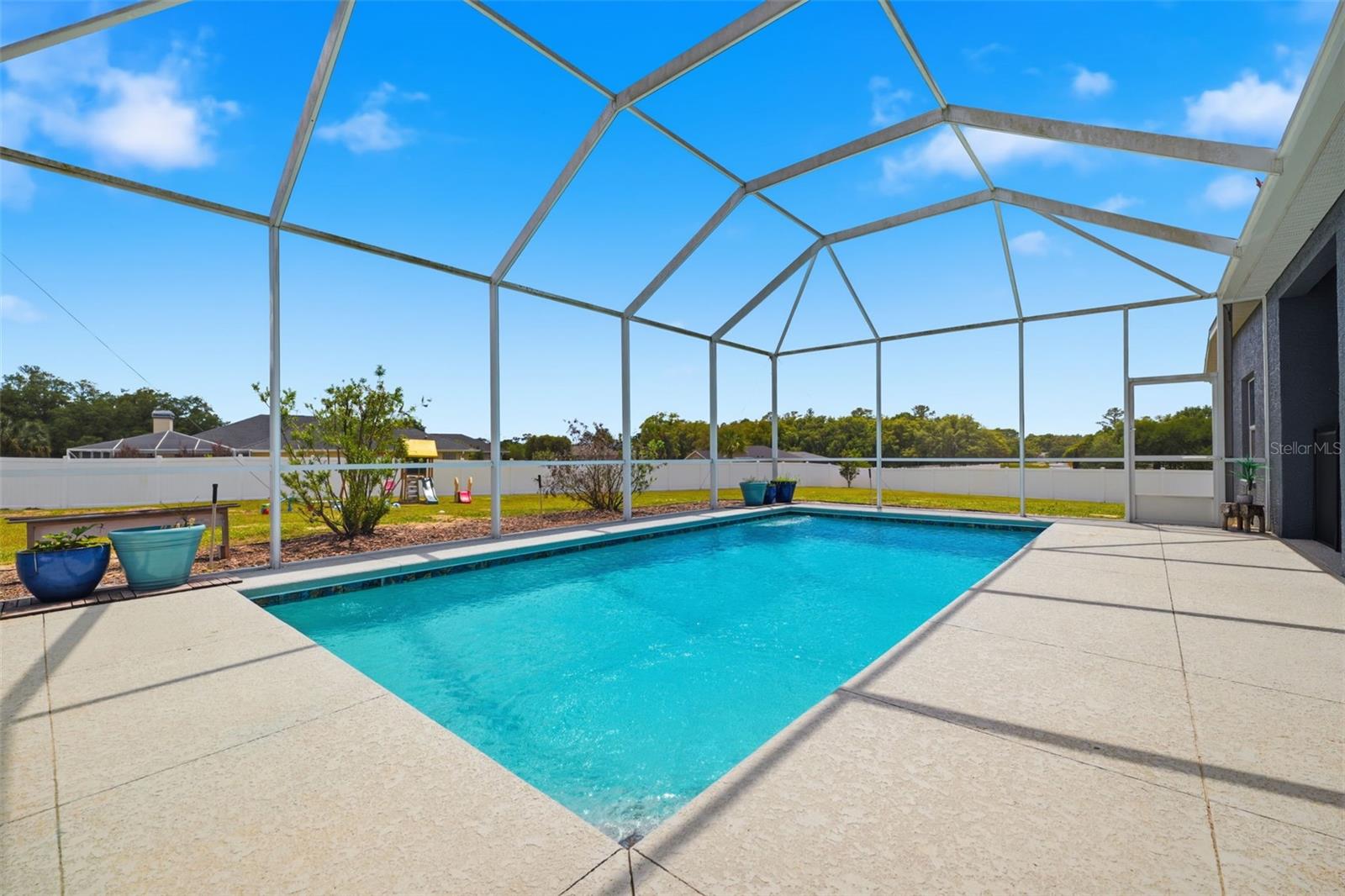 Image 67 of 90 For 6152 64th Street