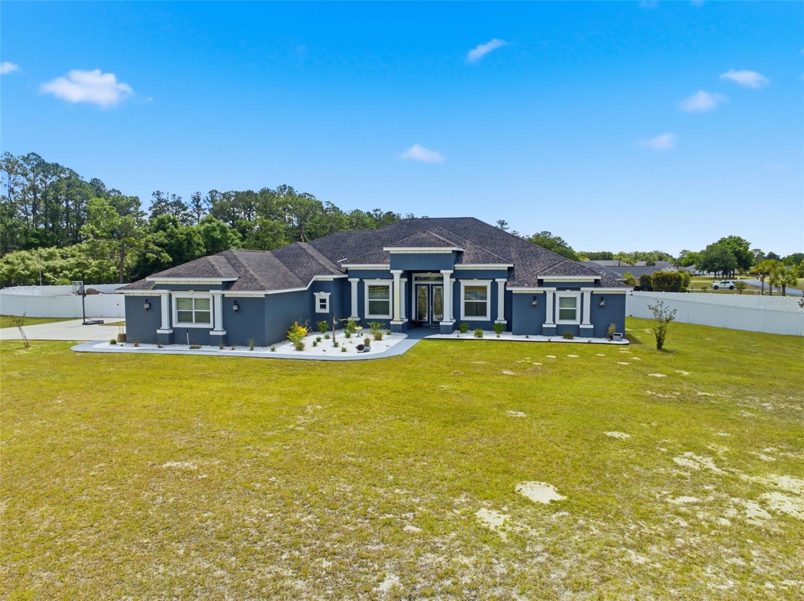 Image 84 of 90 For 6152 64th Street