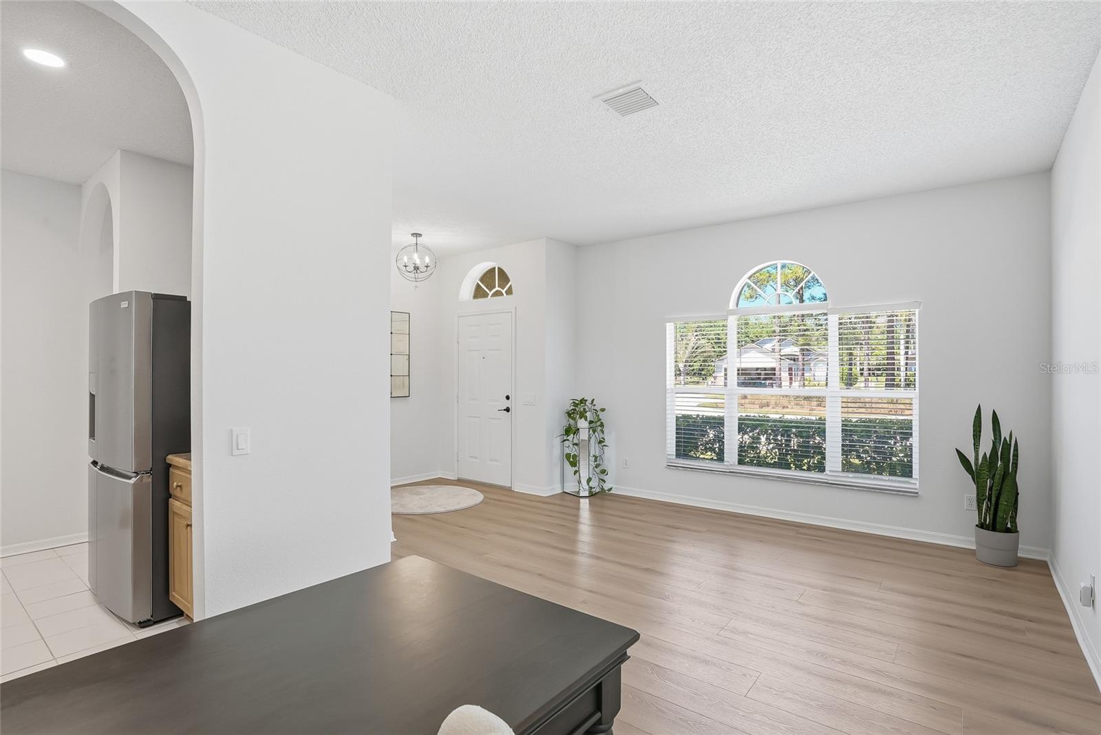 Image 10 of 50 For 12514 Loquat Way