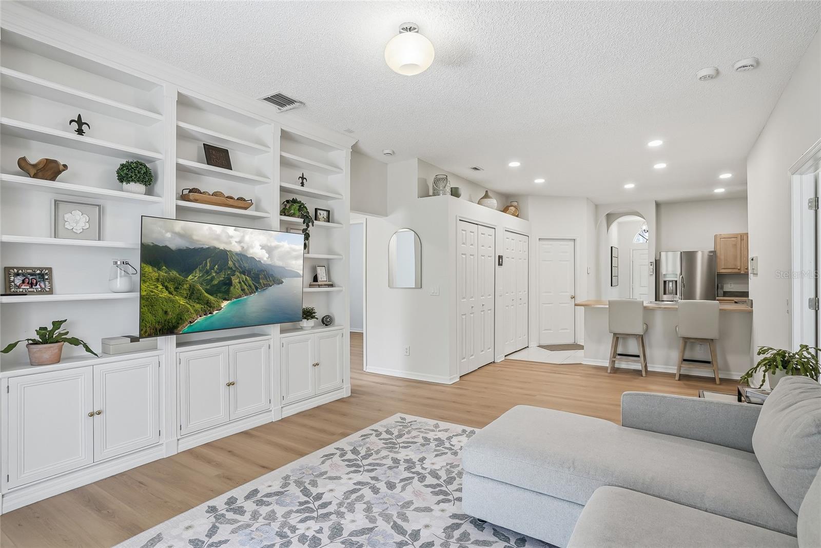 Image 19 of 50 For 12514 Loquat Way