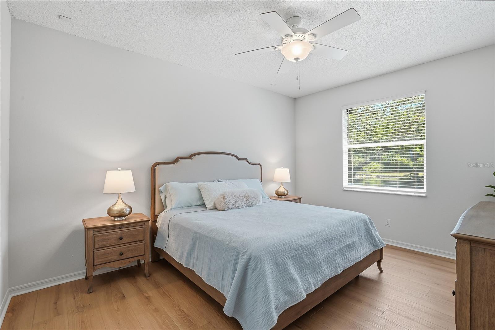 Image 20 of 50 For 12514 Loquat Way