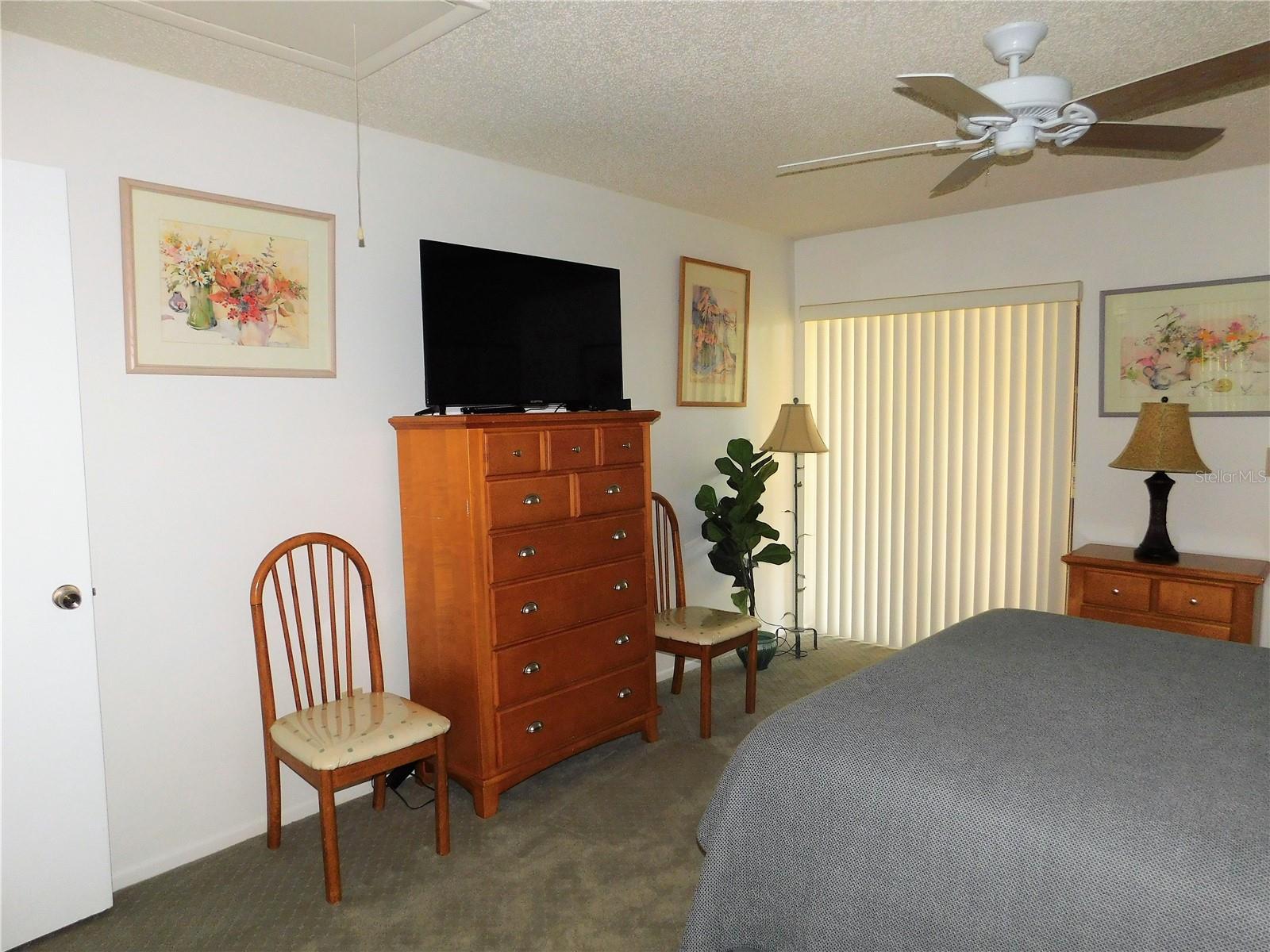 Image 15 of 25 For 70 Joanne Place 70