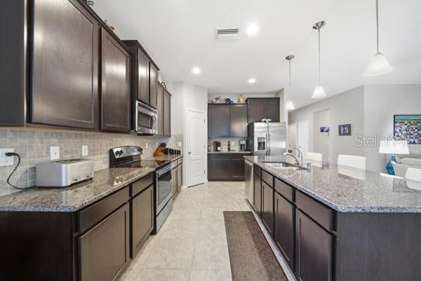 Image 25 of 36 For 11215 Paradise Point Way