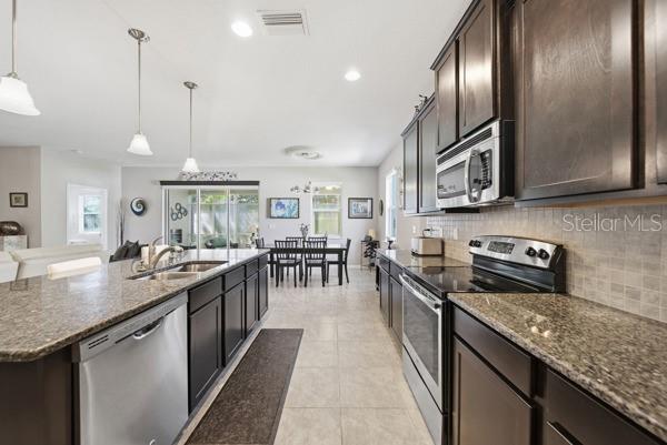 Image 27 of 36 For 11215 Paradise Point Way