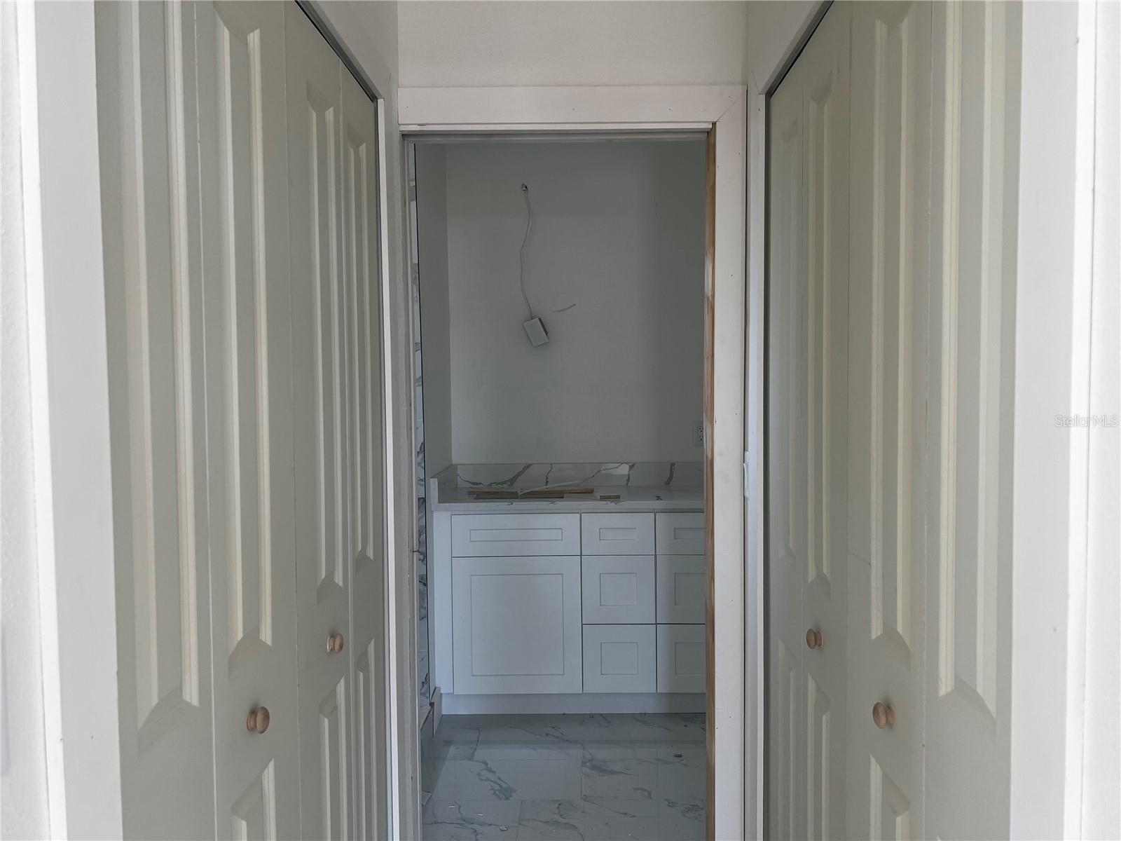 Image 10 of 15 For 1514 Juneau Street