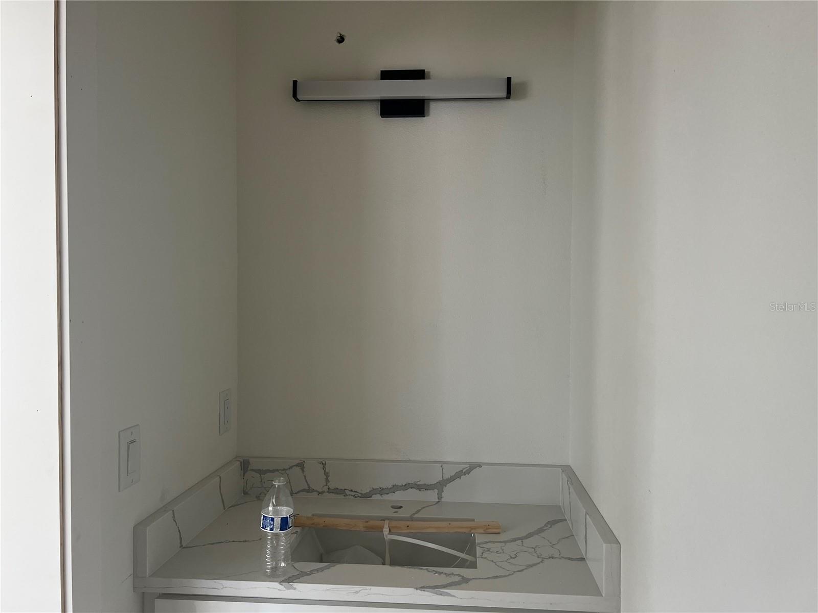 Image 7 of 15 For 1514 Juneau Street