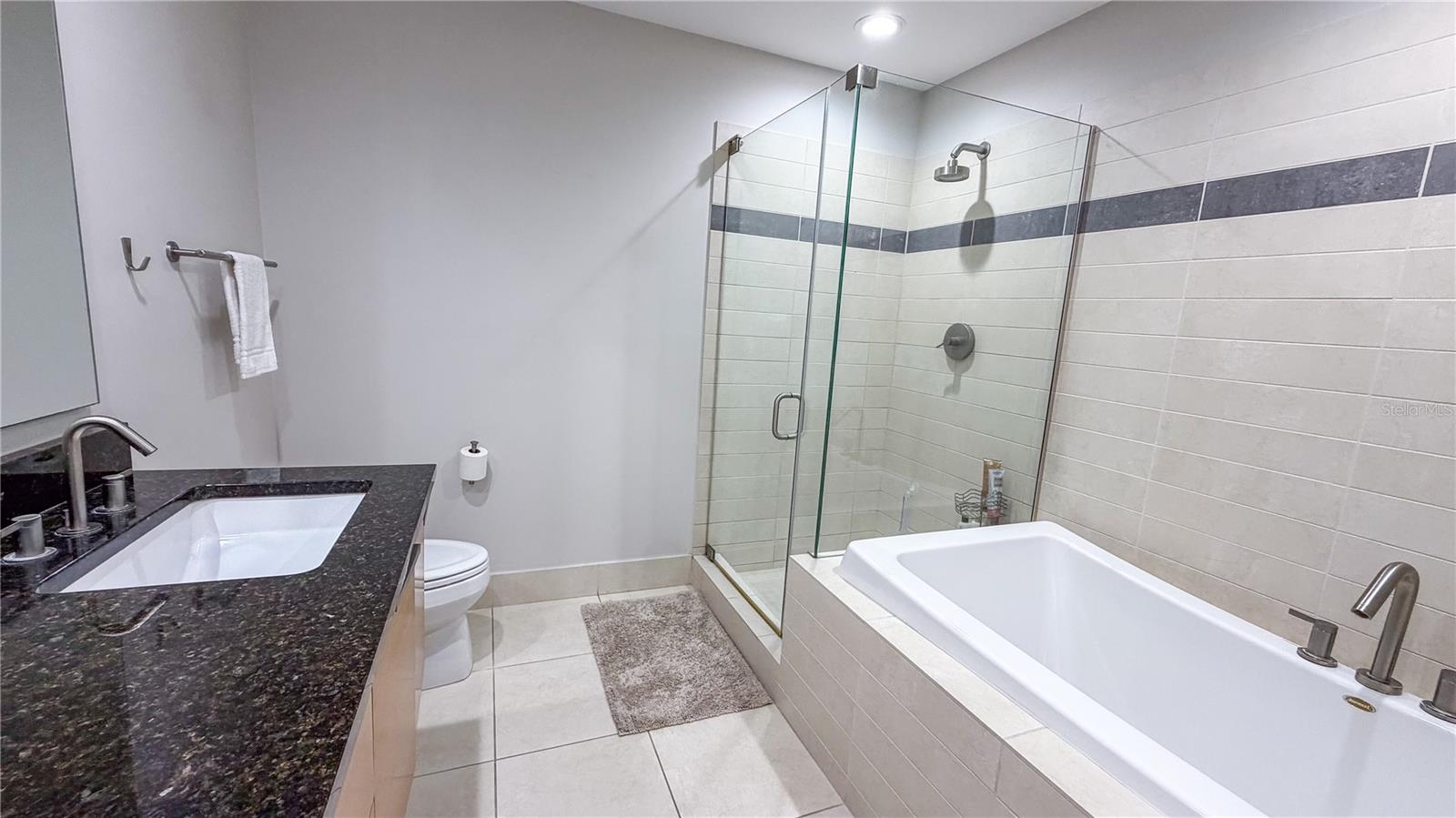 Image 6 of 41 For 175 1st Street S 1108