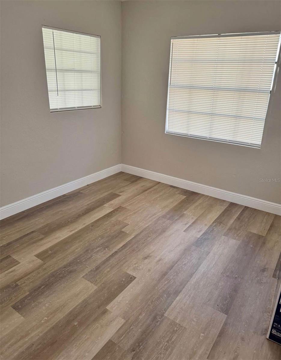 Image 10 of 19 For 6809 Gunlock Avenue