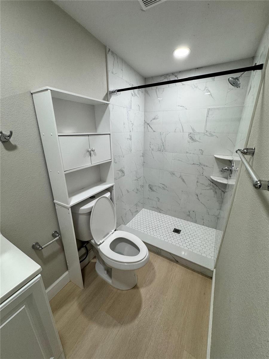 Image 14 of 19 For 6809 Gunlock Avenue