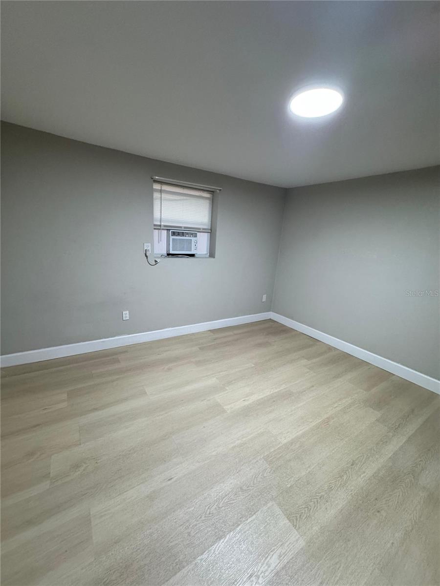 Image 19 of 19 For 6809 Gunlock Avenue