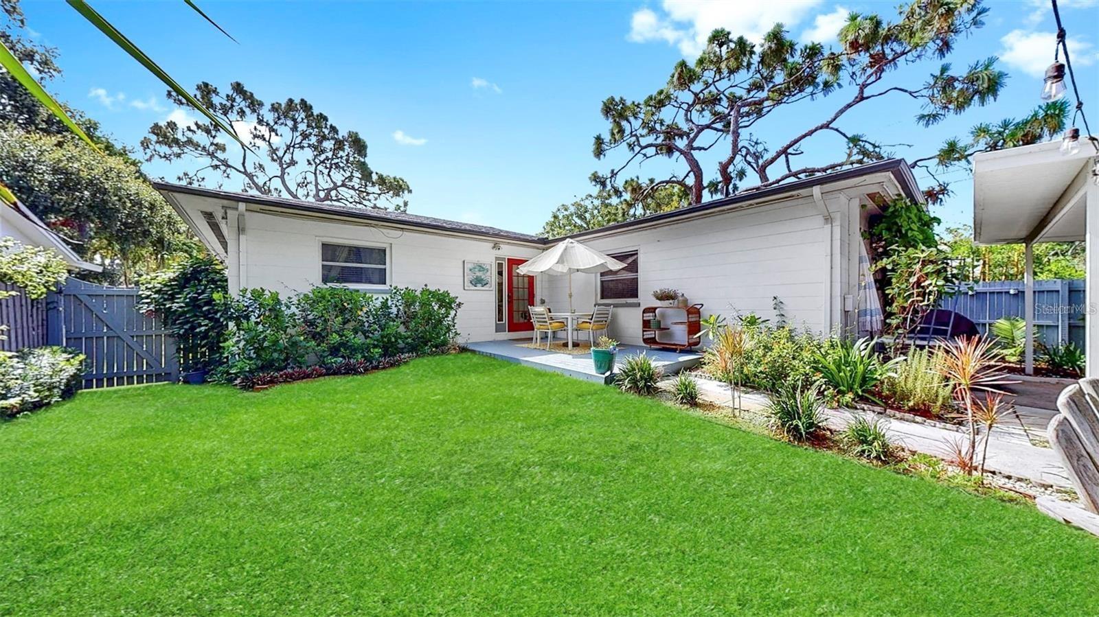 Image 23 of 44 For 4020 Queen Street N