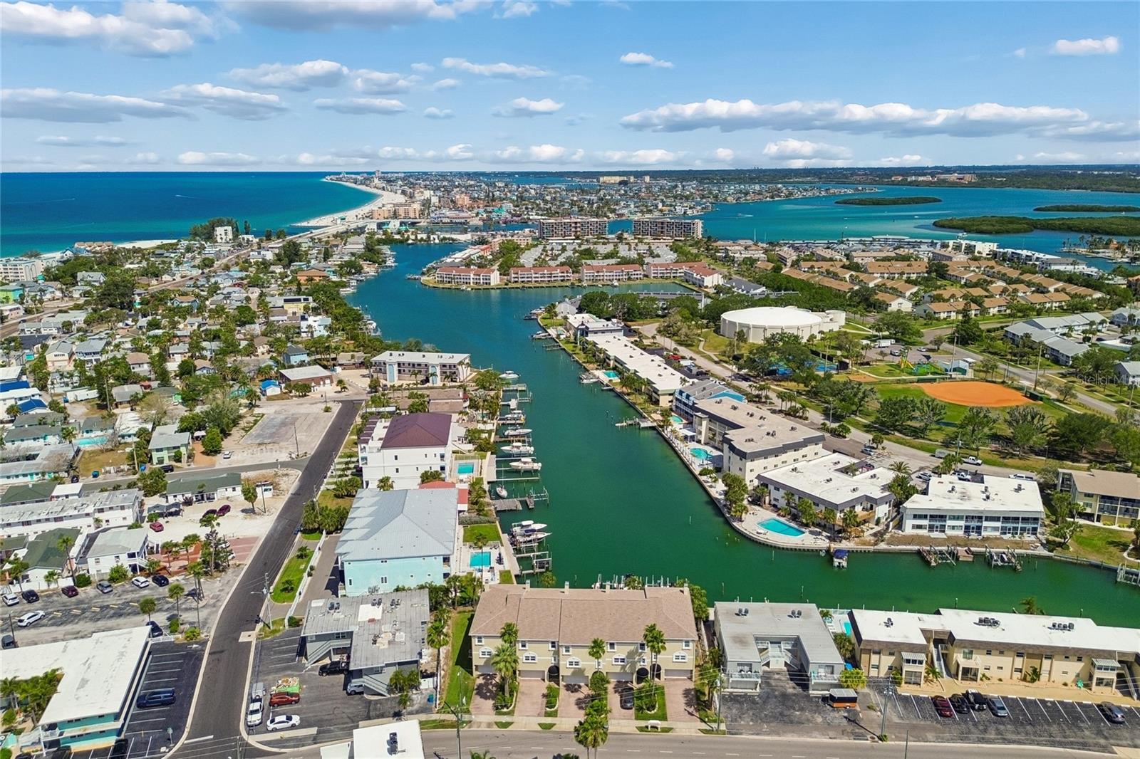 Image 33 of 34 For 152 117th Avenue