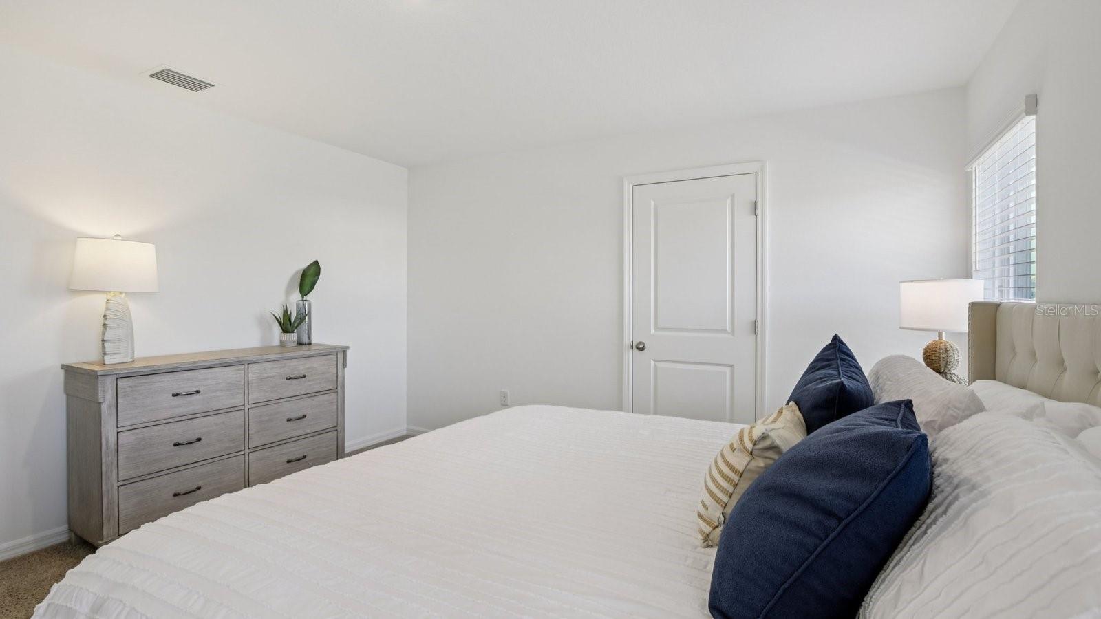 Image 17 of 26 For 1104 Spotted Egret Loop