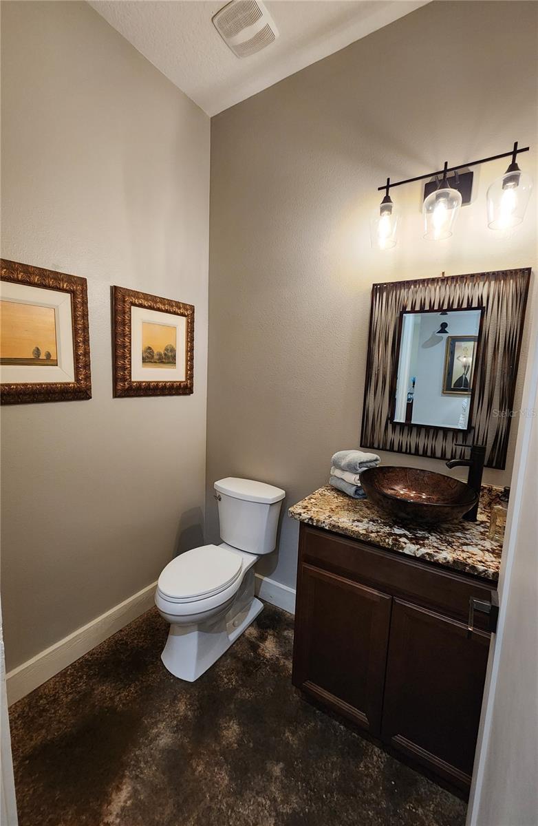 Image 16 of 24 For 16189 190th Avenue