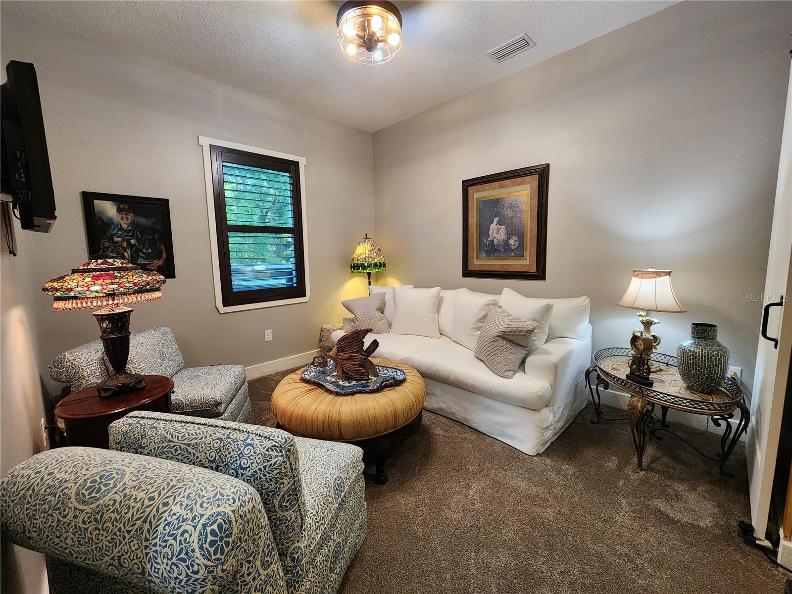 Image 18 of 24 For 16189 190th Avenue