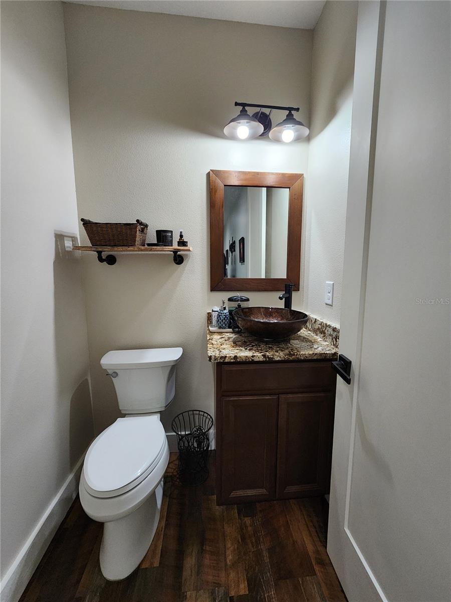 Image 23 of 24 For 16189 190th Avenue