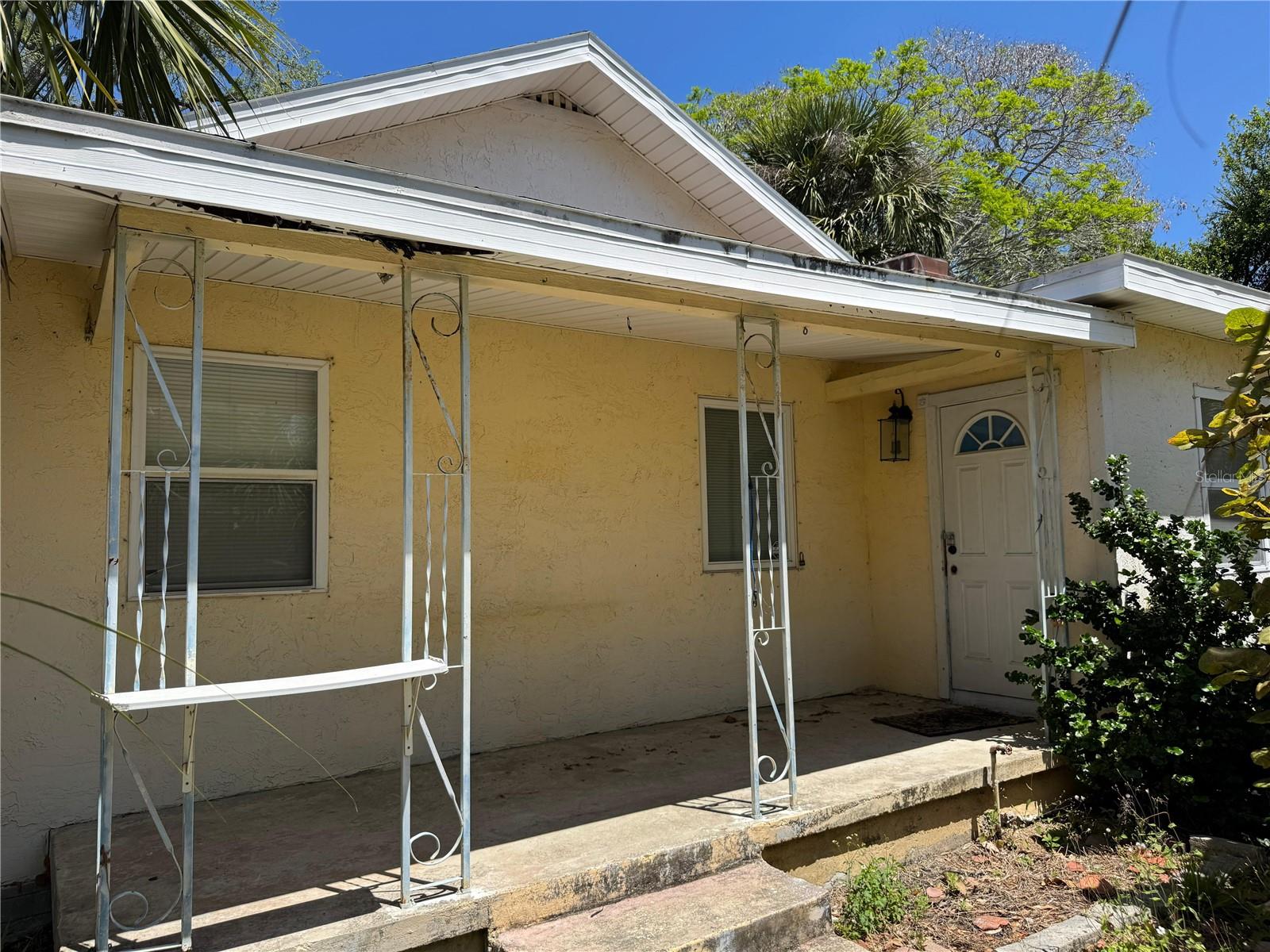 Image 20 of 29 For 72 Ada Street