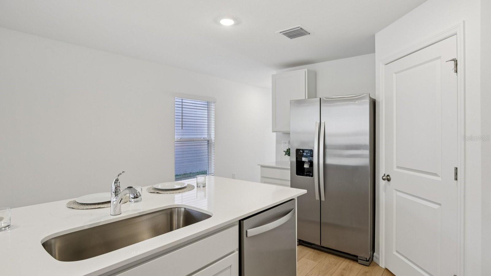 Image 14 of 26 For 414 Warm Heron Place