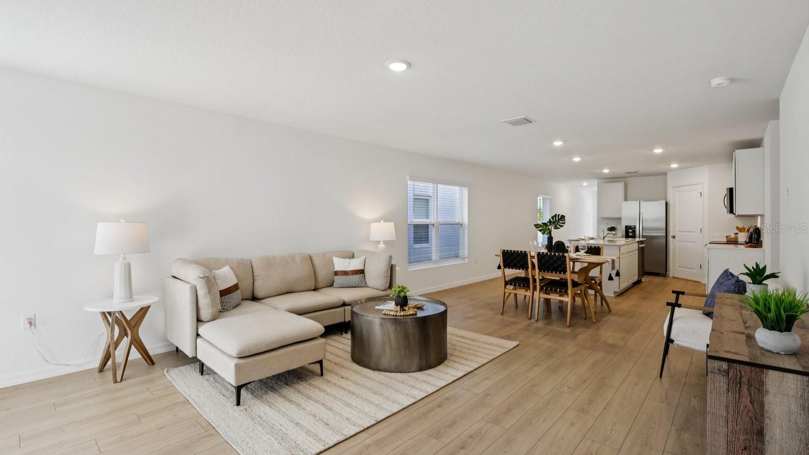 Image 4 of 26 For 414 Warm Heron Place