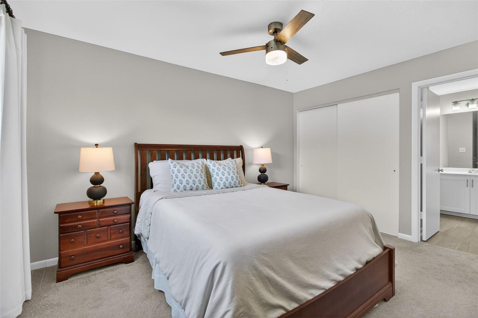 Image 17 of 51 For 6033 34th Street W 145