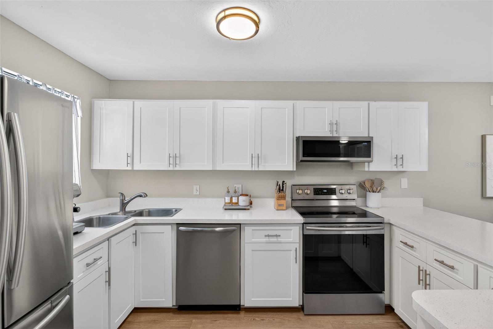 Image 6 of 51 For 6033 34th Street W 145